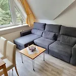 Haus Itjen Gelb 2